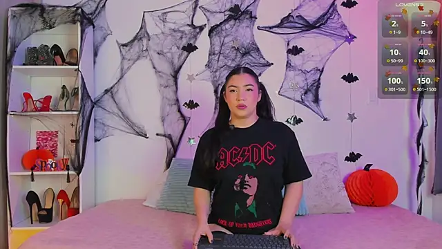 naughty fun room online show from October 15, 2025, 10:07 pm