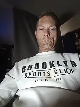 Snapshot of sacptjock83 chatting on July 21, 2026, 10:22 pm sacptjock83 online show from July 21, 2026, 10:22 pm