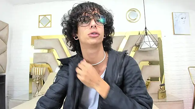 Ibratxandy online show from December 5, 2025, 7:01 pm