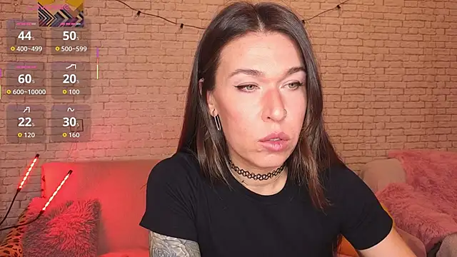 ReginaFoXXXy online show from November 12, 2025, 10:52 am