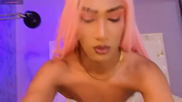 Hanzking01 online show from April 17, 2026, 4:48 am