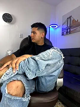  Juanes online show from November 21, 2025, 11:37 pm