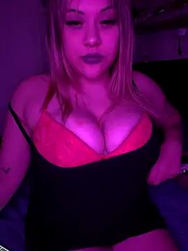 Snapshot of Dulceluz_420 chatting on October 8, 2025, 5:42 am Dulceluz 420 online show from October 8, 2025, 5:42 am