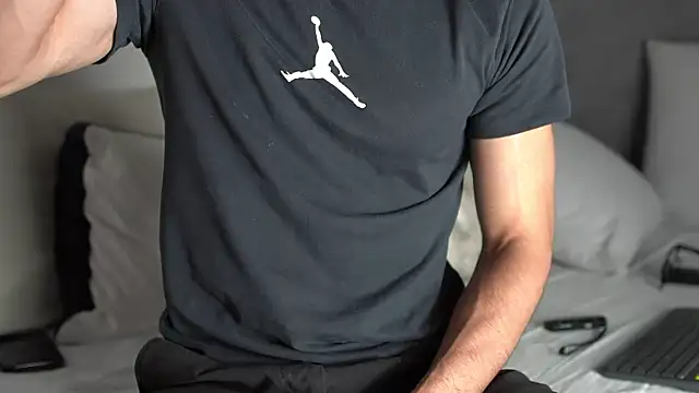 joesteel online show from October 28, 2025, 9:58 pm