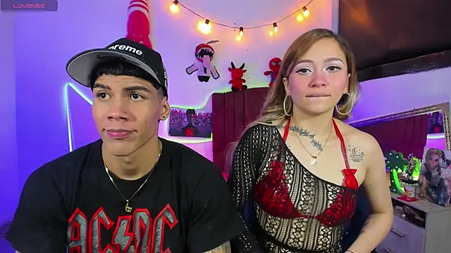 ChiliciousCouple online show from October 2, 2025, 3:10 am