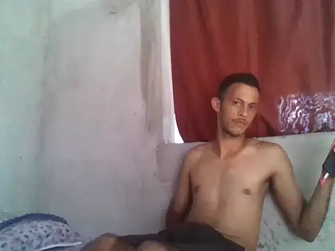 Snapshot of alanzinhofudedor chatting on October 31, 2025, 5:53 pm alanzinhofudedor online show from October 31, 2025, 5:53 pm