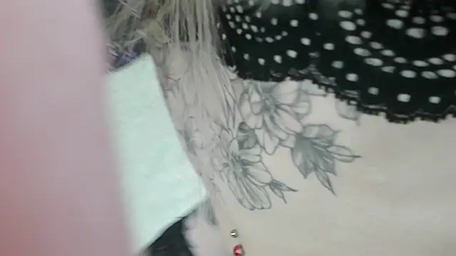 Snapshot of yourkriss_new1 chatting on February 20, 2026, 7:27 pm yourkriss new1 online show from February 20, 2026, 7:27 pm