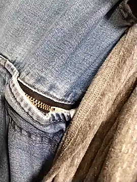 Snapshot of Ajayy01 chatting on October 3, 2025, 2:18 pm Ajayy01 online show from October 3, 2025, 2:18 pm