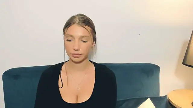 EmmaGorgeous online show from March 9, 2026, 6:11 pm