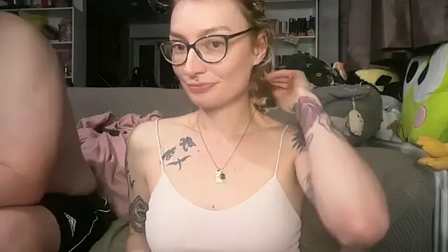 Snapshot of harleyblair chatting on July 14, 2026, 2:05 am harleyblair online show from July 14, 2026, 2:05 am