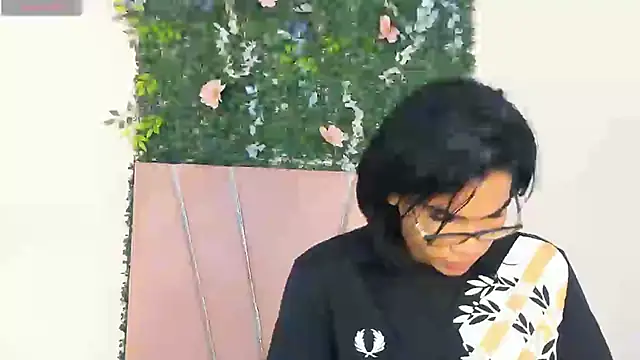 bxby dolls online show from November 26, 2025, 12:32 am