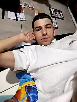 Tussi-amor online show from September 21, 2025, 7:13 am