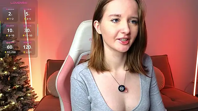 Snapshot of AlexsisFaee chatting on December 22, 2025, 9:26 pm AlexsisFaee online show from December 22, 2025, 9:26 pm