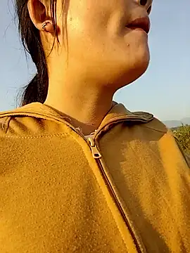 asian 2k online show from November 25, 2025, 12:33 am