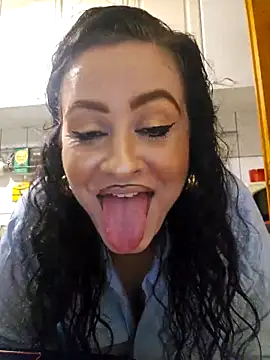 ShineBright88 online show from June 5, 2026, 9:31 pm