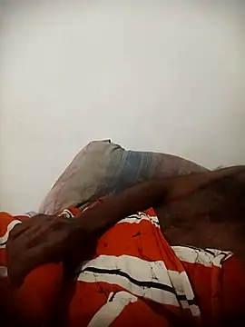 Dhanu9712 online show from January 17, 2026, 3:59 pm