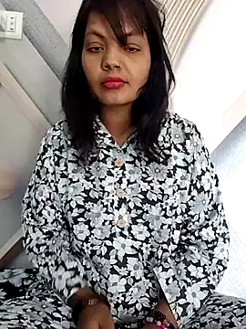 Anjali143142 online show from November 3, 2025, 8:29 am