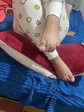 Theperfectbody online show from September 18, 2025, 6:05 am