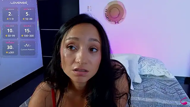 Snapshot of salome_rv chatting on December 19, 2025, 9:06 pm salome rv online show from December 19, 2025, 9:06 pm