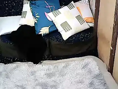 xxhottinybabe online show from October 11, 2025, 6:20 pm