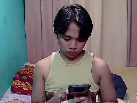 Snapshot of pinaymorena_zeinab chatting on July 24, 2026, 9:05 am pinaymorena zeinab online show from July 24, 2026, 9:05 am