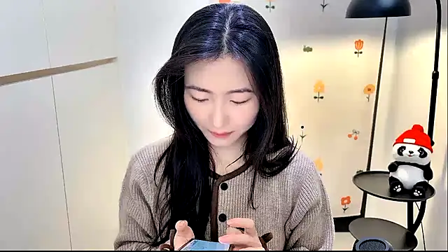 Rosalind xixi online show from November 27, 2025, 8:48 am