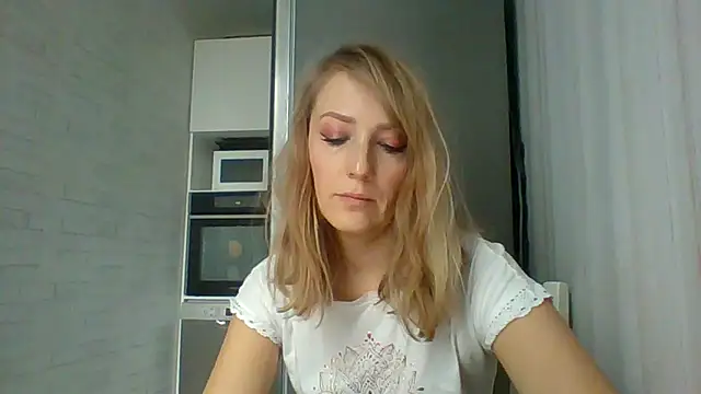 Vexxaa online show from February 23, 2026, 11:33 am