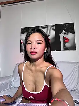 Sessash online show from May 17, 2026, 12:54 am