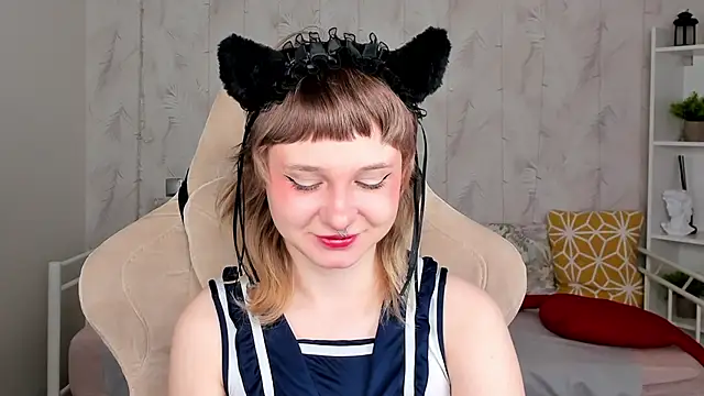 Tori Cutie online show from April 12, 2026, 12:03 am