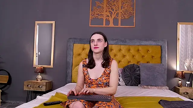 Snapshot of Jessica_White_ chatting on February 6, 2026, 4:41 am Jessica White online show from February 6, 2026, 4:41 am