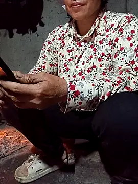 TinTin321 online show from March 13, 2026, 11:59 am