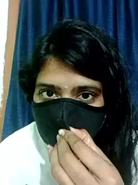 indumathi123 online show from April 19, 2026, 5:47 pm