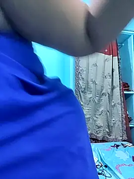 sutari84 online show from September 26, 2025, 5:31 pm