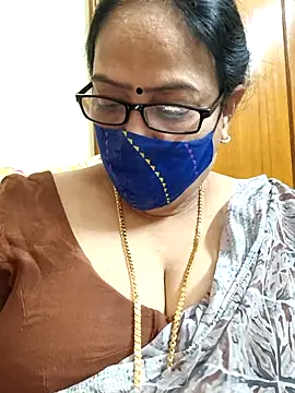 heera-rani online show from December 14, 2025, 5:35 am