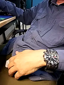 Hugopingonasa2024 online show from November 7, 2025, 11:52 pm