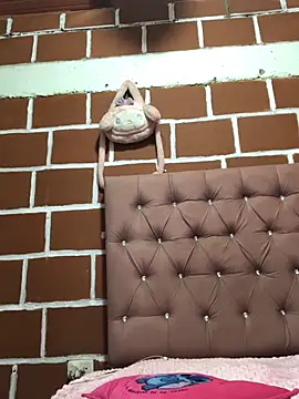 Rachellcooperrr online show from February 13, 2026, 12:43 am