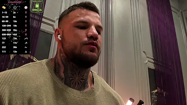 OliverSport online show from September 26, 2025, 10:44 am