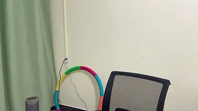 Nicole-13 online show from December 16, 2025, 1:15 pm