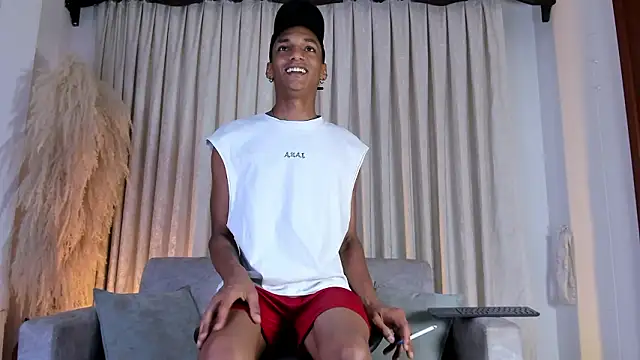 JulienSaint online show from March 14, 2026, 11:49 am