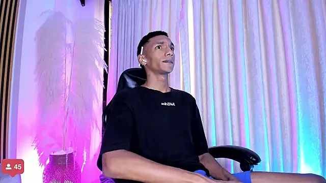 JulienSaint online show from November 12, 2025, 12:20 pm