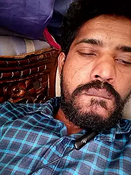 Snapshot of Chloe_1122 chatting on February 17, 2026, 6:33 am Chloe 1122 online show from February 17, 2026, 6:33 am