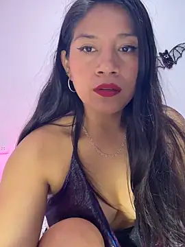 Ariana2017 online show from November 9, 2025, 3:43 am