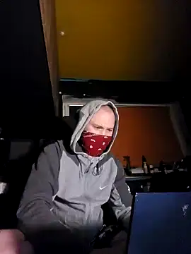 Snapshot of Janessiey chatting on February 1, 2026, 8:51 pm Janessiey online show from February 1, 2026, 8:51 pm