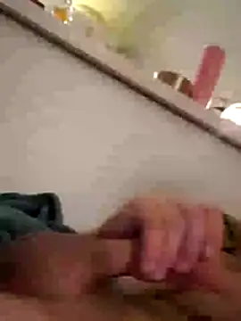 djcarey369159 online show from December 1, 2025, 2:34 am