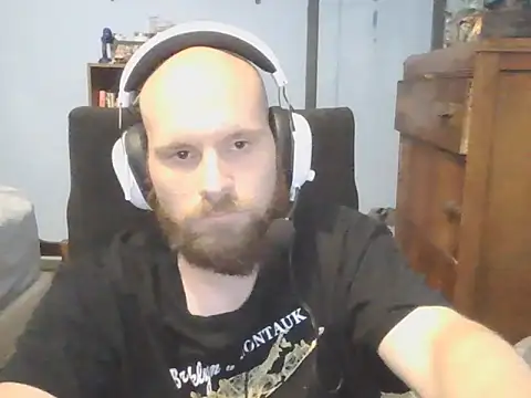 PDrents online show from October 31, 2025, 9:22 pm