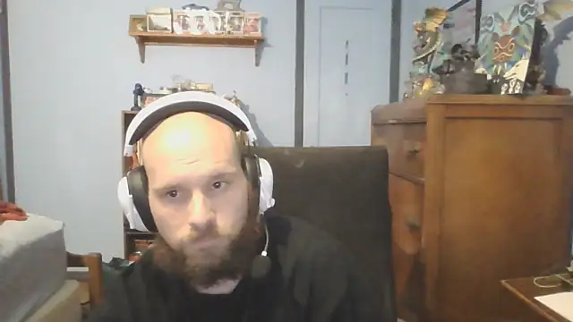 PDrents online show from November 19, 2025, 10:10 pm