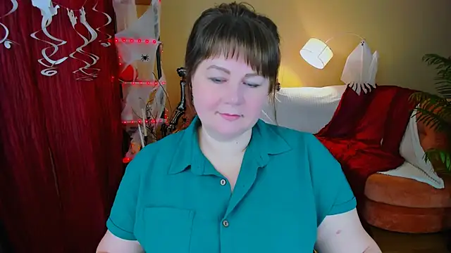 CrystaalStaar online show from October 26, 2025, 9:20 am