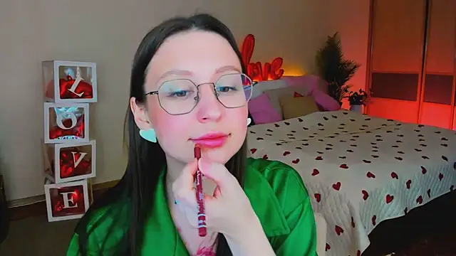 YourLovellyStory online show from February 16, 2026, 11:42 am