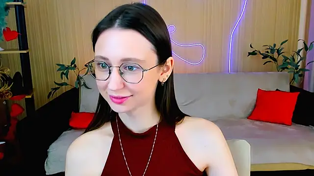 Snapshot of YourLovellyStory chatting on June 27, 2026, 12:00 pm YourLovellyStory online show from June 27, 2026, 12:00 pm