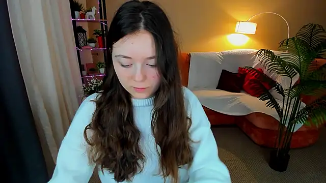 AlluringLookk online show from March 14, 2026, 4:18 am